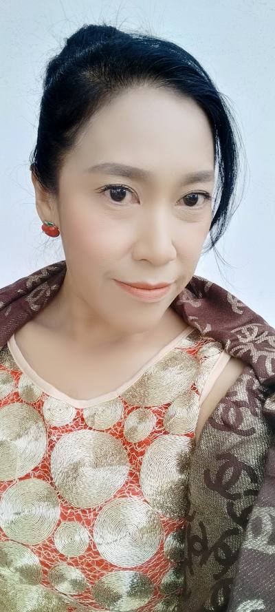 Amy 46 years Lopburi  Thailand