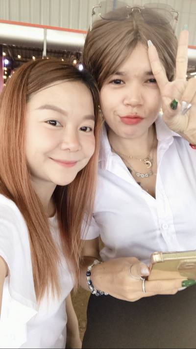 Bam 37 Jahre Banna Thailand