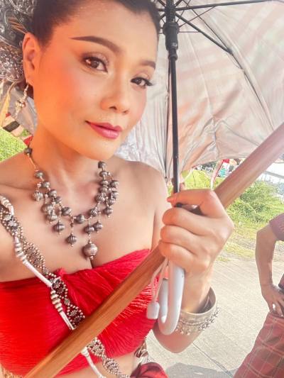 Ninew 43 ans ปราสาท Thaïlande