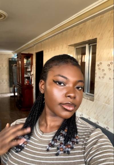 Sephora 18 ปี Abidjan  Cote d'Ivoire