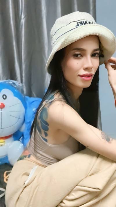 Su 33 ans Bang Bua Thong Thaïlande Su 33 ans Bang Bua Thong Thaïlande