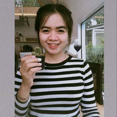 FERN 27 ans เลย Thaïlande