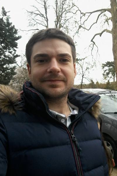 Alexander 44 years Biganos France