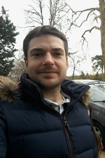 Alexander 43 ans Biganos France