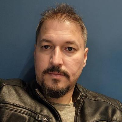 Yucel karacalar 35 ปี Istanbul Turkey