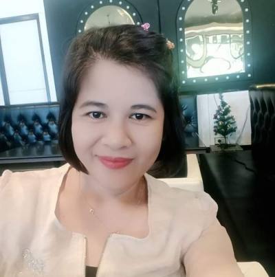 Duangkamon 47 years เมืองอุบลราชธานี Thailand