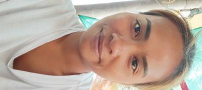 Ploy 28 Jahre Prang Ku Thailand