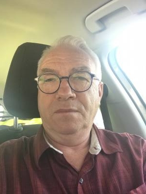 Serge 64 ปี Meaux  France
