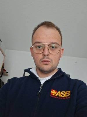 Lukas 26 ปี Marl Germany