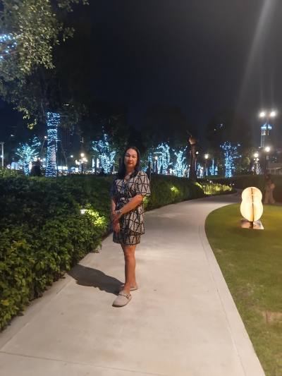 Sara 44 ปี Bangkok  ไทย