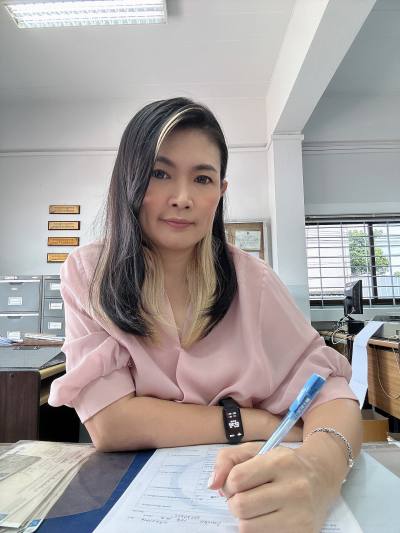 Aun 44 Jahre Mea Chan Thailand