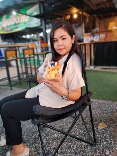Dada 49 Jahre Thasongkhon​ Thailand
