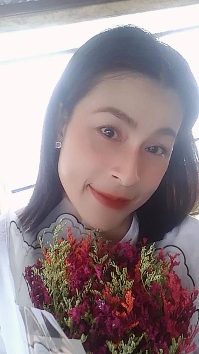 Amuntra 44 ans Wang Noi Thaïlande