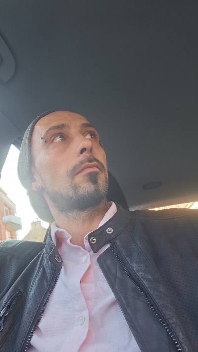 Jonathan 37 ปี Armentieres  France