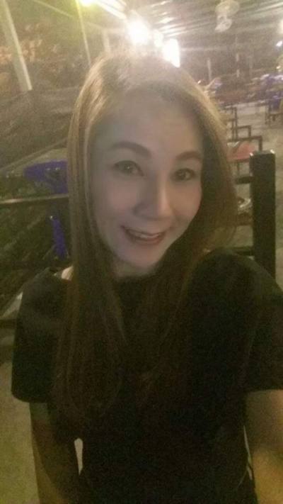 Sirirat 49 ans พล Thaïlande