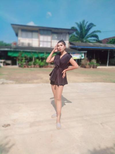 Annie 39 Jahre Chumphon Thailand
