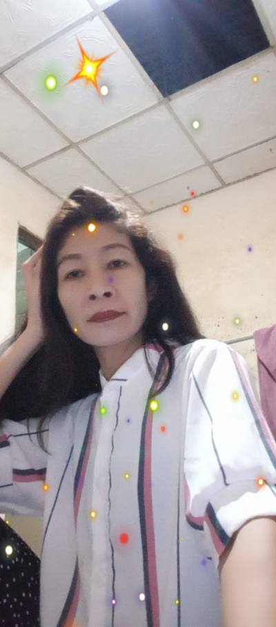 Wilai 45 ans วาริน Thaïlande