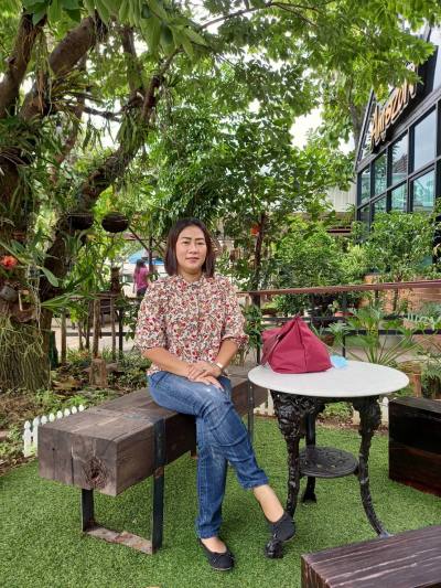 Cherry 48 ans Muang  Thaïlande