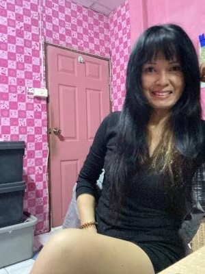 Malinee 47 Jahre Nongkhai Thailand