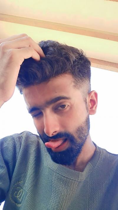 Naznin 28 ปี Manama Bahrain