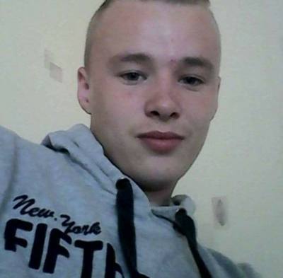 Gregory 25 ans Saint Quentin France