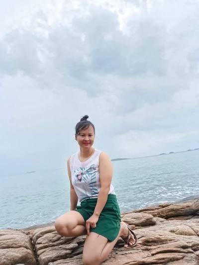 Ratee 46 ans Rayong  Thaïlande