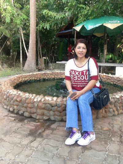 Paew 49 ans ไทย Thaïlande