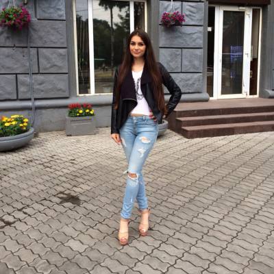 Julia 36 ans Melitopol Ukraine