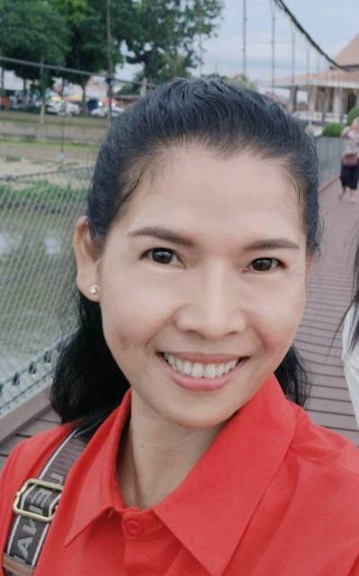 Nana 48 ans Tak Thaïlande