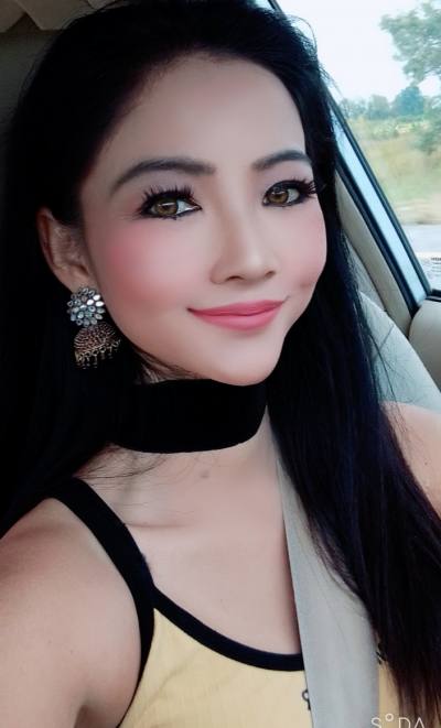 Emmie 40 Jahre หางดง Thailand