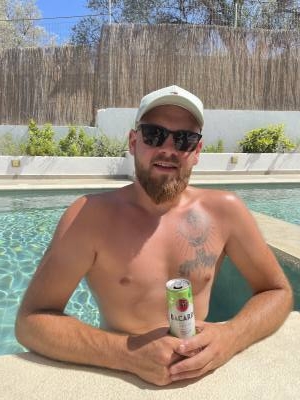 Kevin 27 ans Neumünster Allemagne