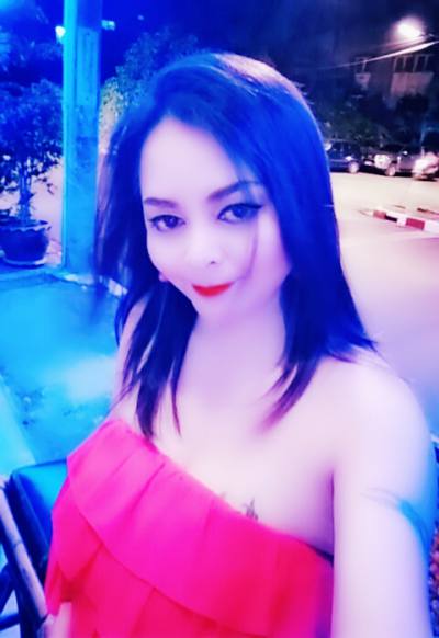 Benze 44 ans  เมือง Thaïlande