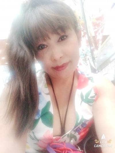 Natcha 54 ans เมืองไทย Thaïlande