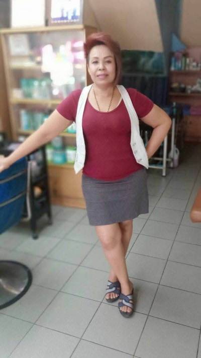Kasorn 63 ans Bangkok Thaïlande