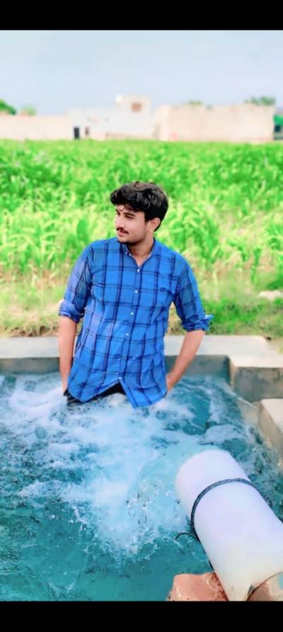 Ahmad 22 ปี Lahore  ไทย