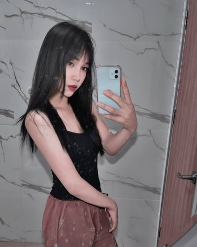 Maybe 28 ans Bangkok Thaïlande