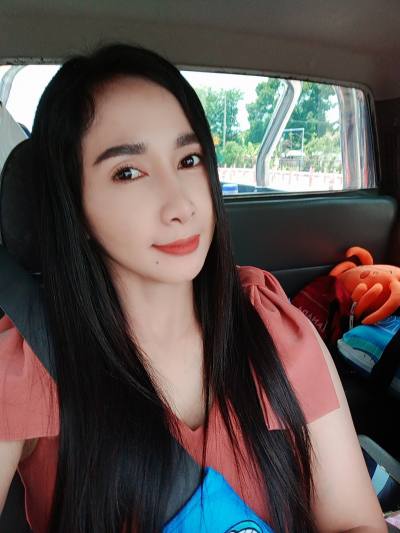 Minine 42 Jahre Bangkok Thailand