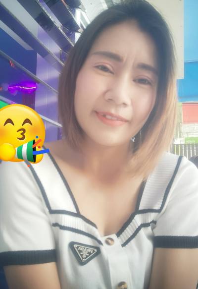 Nuttakran 38 years พัทยา Thailand