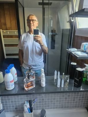 Didier 64 ปี Andernos  France