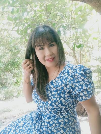 Thongphan yenjabok 57 ans Nakhon Ratchasima Thaïlande