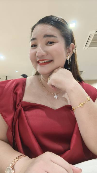 Nakanda 38 ans Roi Et Thailand Thaïlande