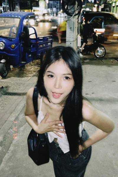 Annie 30 Jahre Fang Province  Thailand