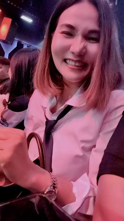 Nari 42 years Phare  Thailand