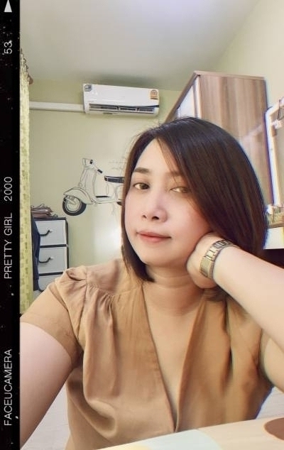 Kungjera 41 ans Latkrabang  Thaïlande