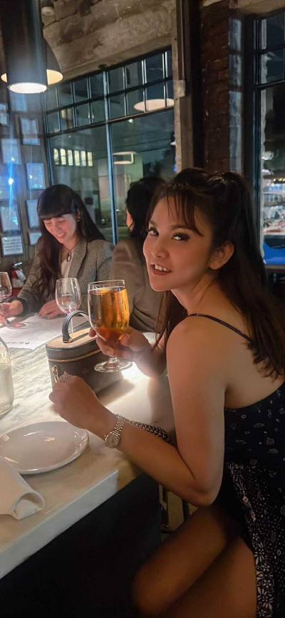 Vicky 48 ans Udon Thaïlande