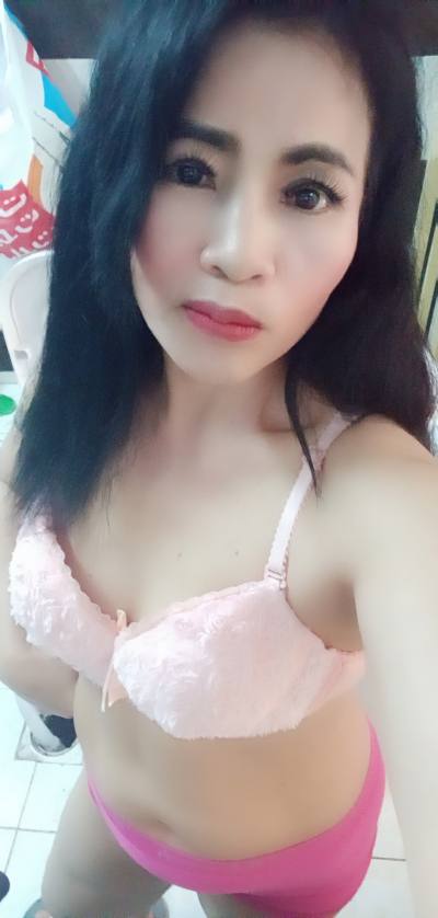 Pussadee 36 Jahre สกลนคร Thailand