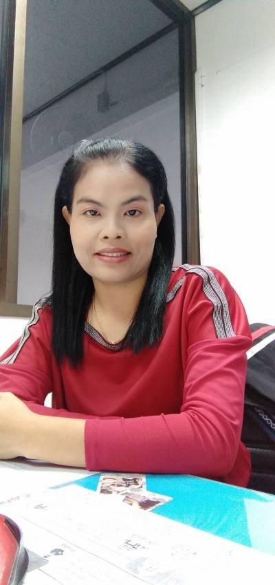Noy 46 Jahre Nakhonratchasima Thailand
