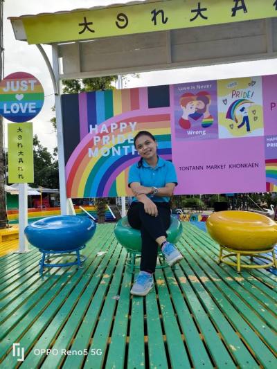 MEAW 37 ans Muang  Thaïlande