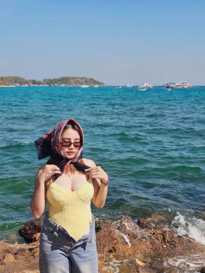 Kat 29 ans Bangkok Thaïlande