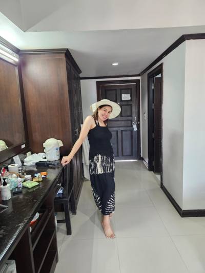 Mattana 47 years Pratumthani  Thailand